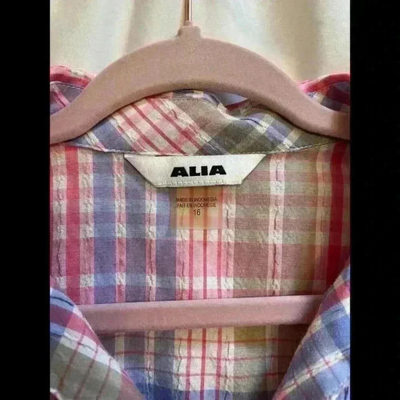 Alia Blouse size 16 - Picture 2 of 4